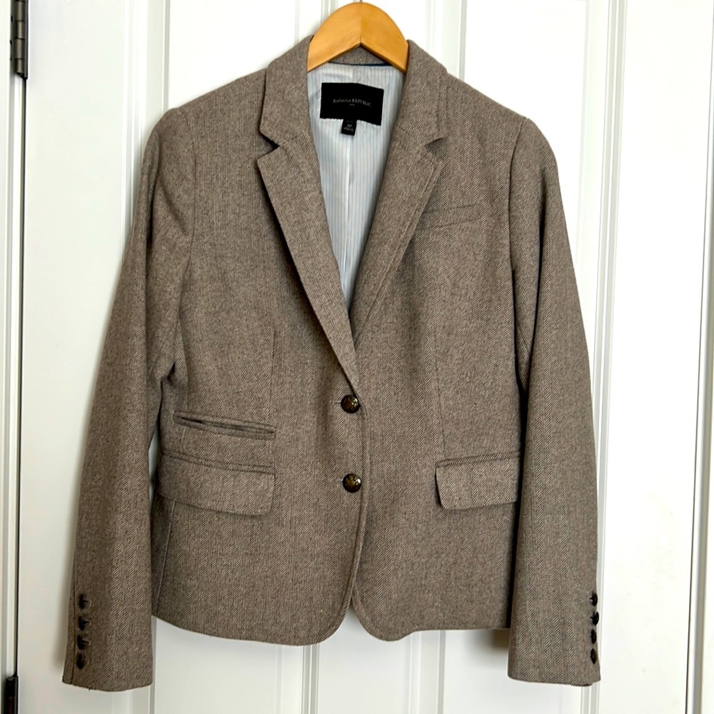 Wool tweed blazer
